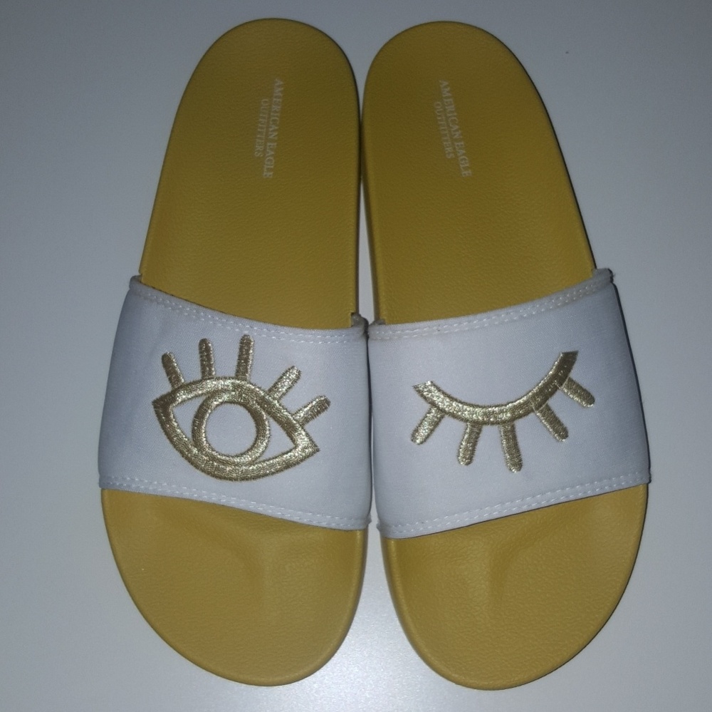 Aeo Slides